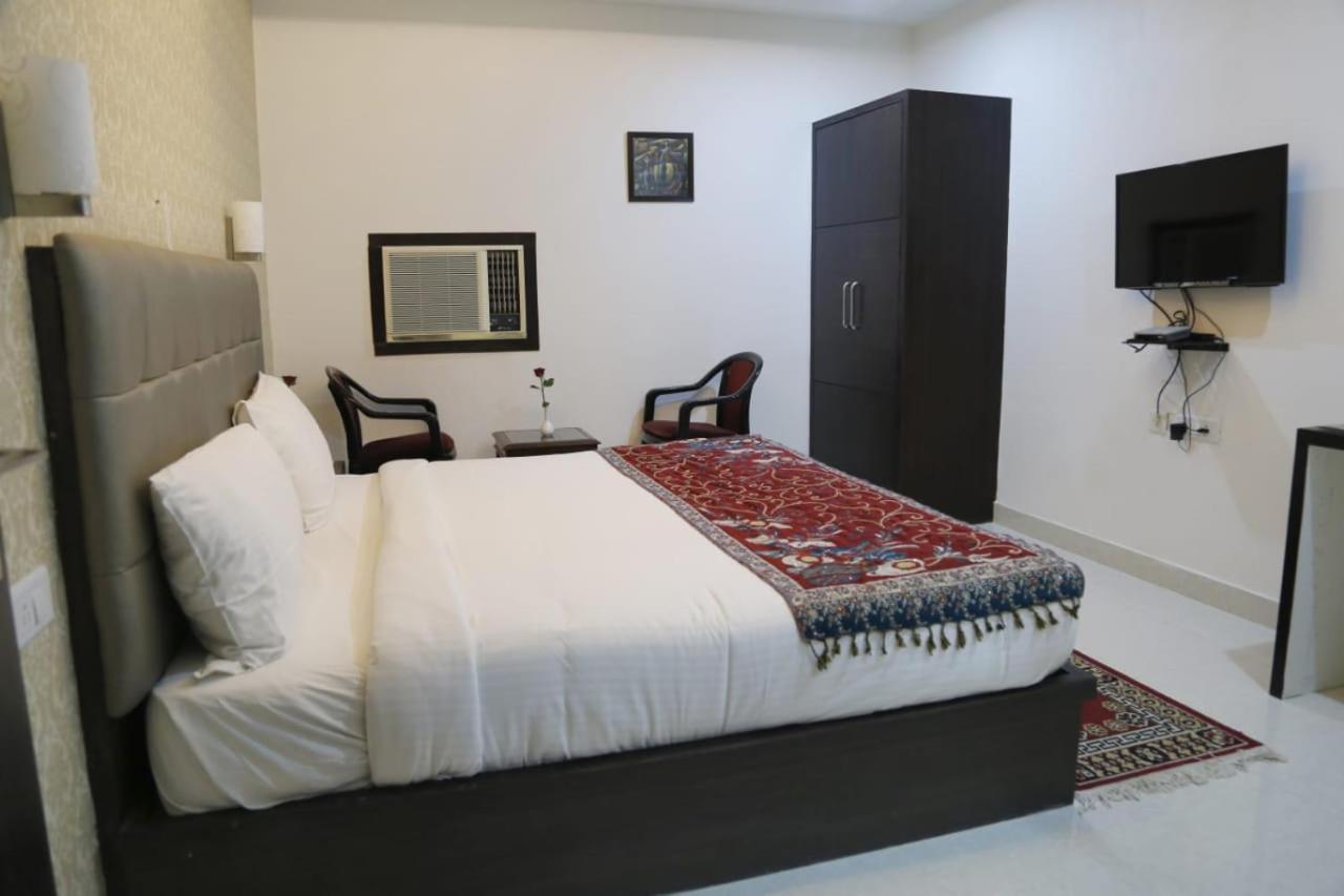 Fabhotel Idea Inn Агра Екстериор снимка