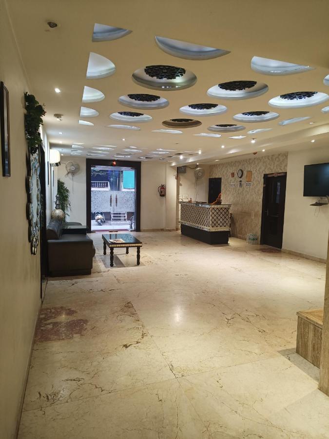Fabhotel Idea Inn Агра Екстериор снимка