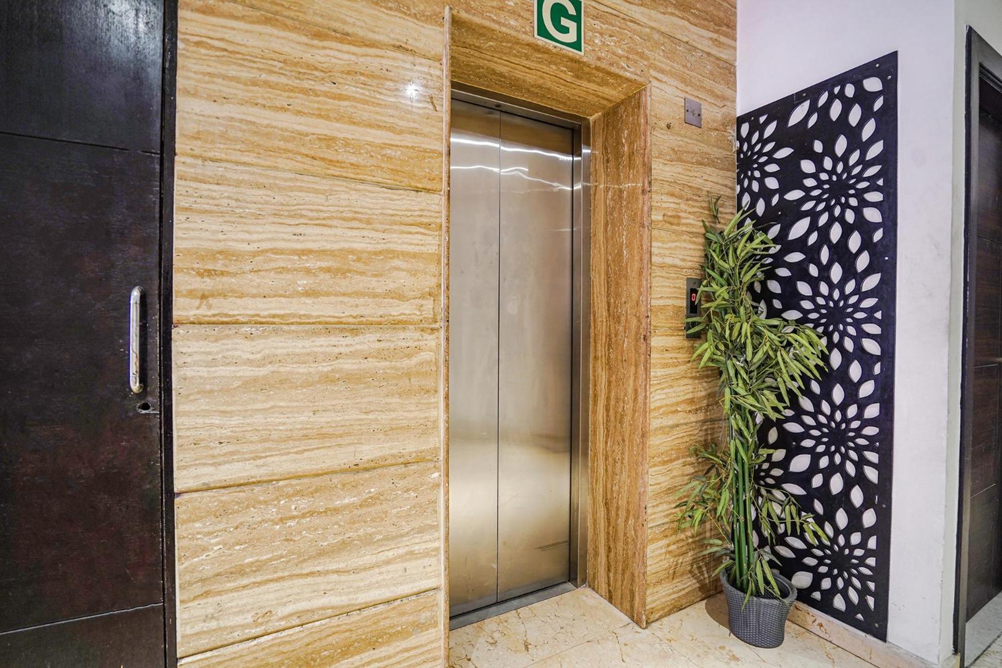 Fabhotel Idea Inn Агра Екстериор снимка